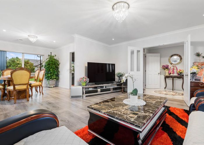  at 4 Morewa Place, Takanini, Auckland