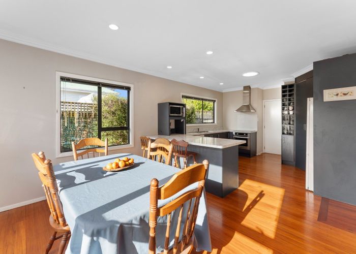  at 62 Raumati Road, Raumati Beach, Paraparaumu