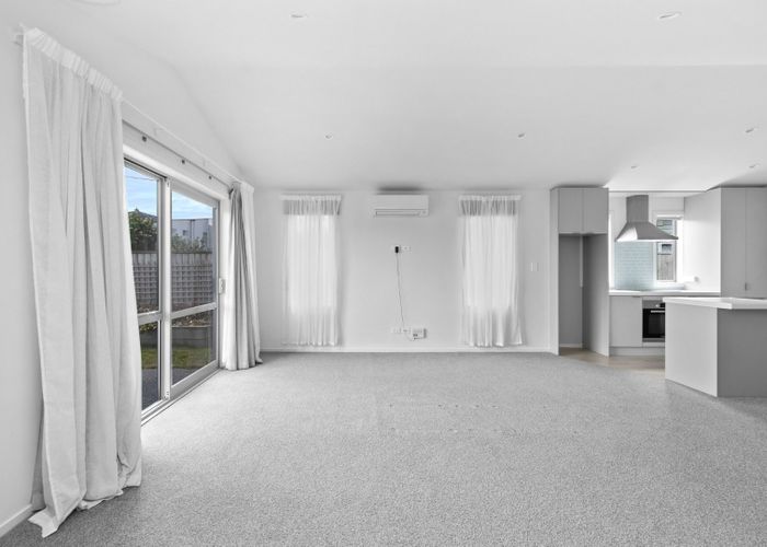  at 129 Forest Lake Road, Forest Lake, Hamilton, Waikato