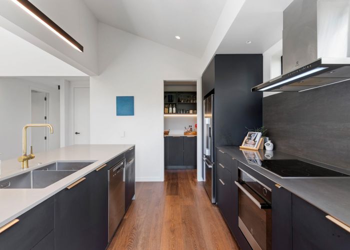  at 61B Holly Street, Avondale, Auckland