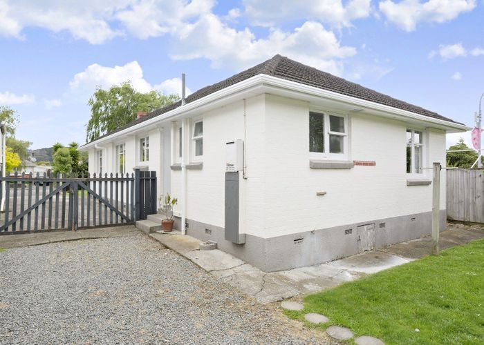  at 19 Victoria Street, Ebdentown, Upper Hutt