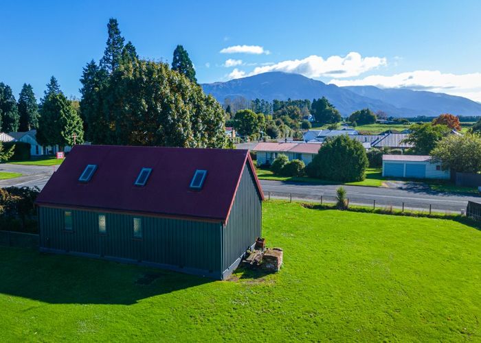  at 74 Hoods Road, Ashburton