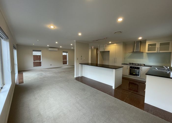  at 30 Dromoland Drive, Flat Bush, Auckland
