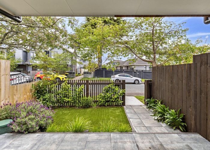  at 3/20 Moor Avenue, Te Atatu Peninsula, Waitakere City, Auckland
