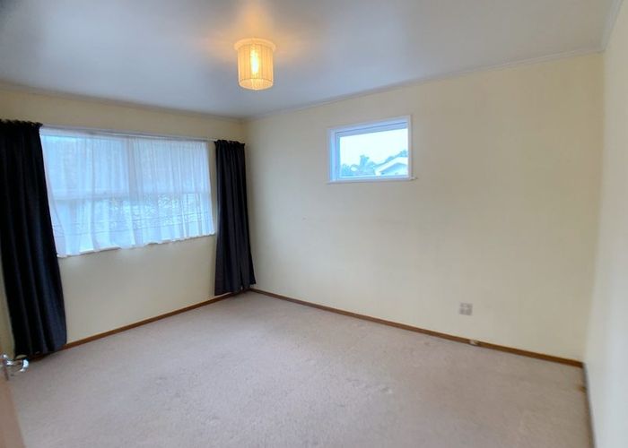  at 5 Greenock Road, Ranui, Waitakere City, Auckland