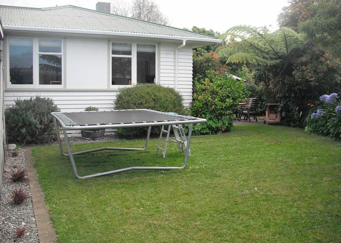  at 33 Foster Street, Taita, Lower Hutt