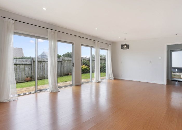  at 20 Hadfield Avenue, Waterview, Auckland City, Auckland