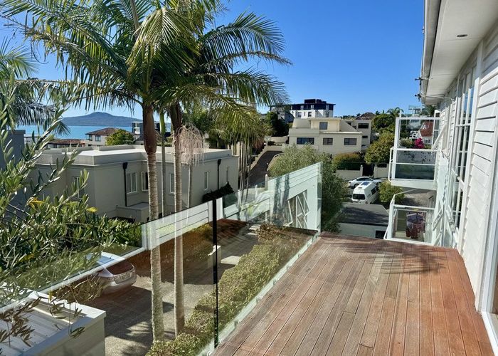  at 1/11 Kaimata Street, St Heliers, Auckland