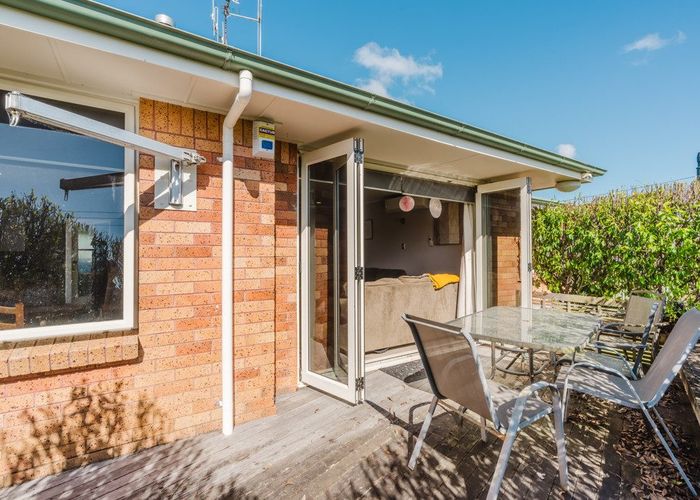  at 14 Jeanette Street, Glenview, Hamilton, Waikato