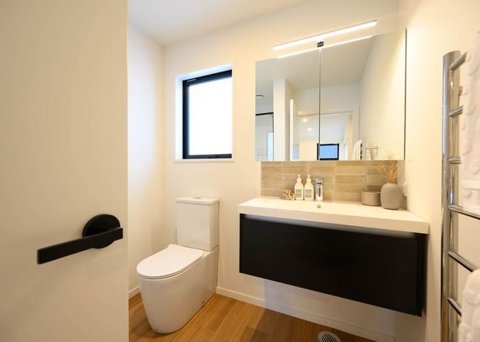  at 2/26 Warrington Street, St. Albans, Christchurch City, Canterbury