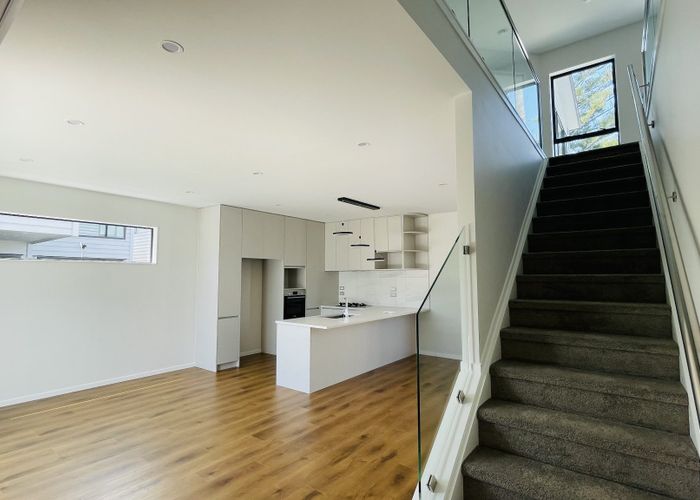  at 8B Ruahine Street, Avondale, Auckland