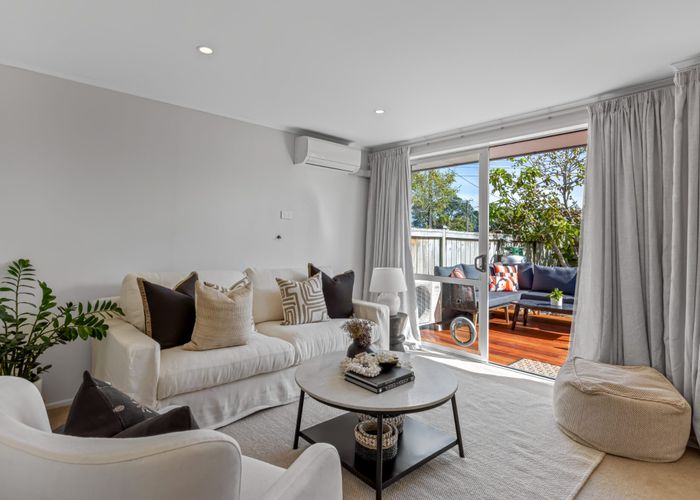  at 2/59 Hatton Road, Orewa, Rodney, Auckland