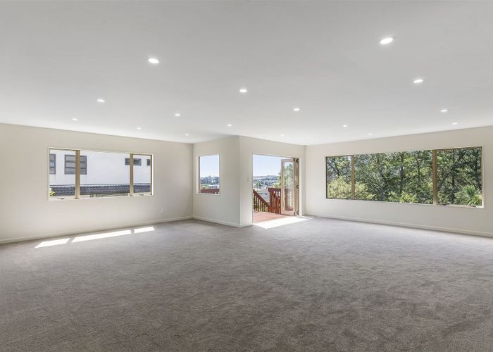  at 14 Spoonbill Place, Unsworth Heights, Auckland
