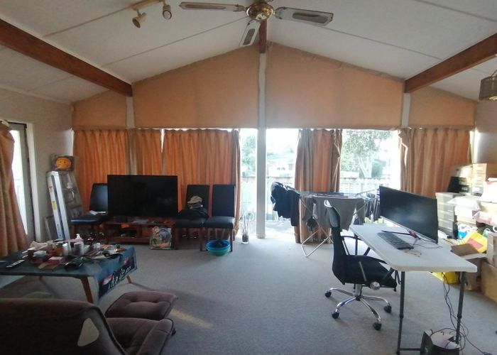  at Pakuranga Road, Pakuranga Heights, Manukau City, Auckland