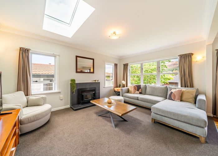  at 342 Main Road, Tawa, Wellington