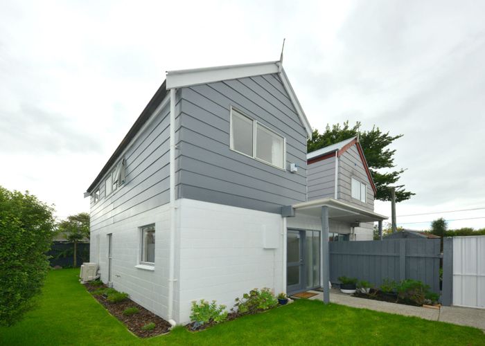  at 2/520 St Asaph Street, Phillipstown, Christchurch