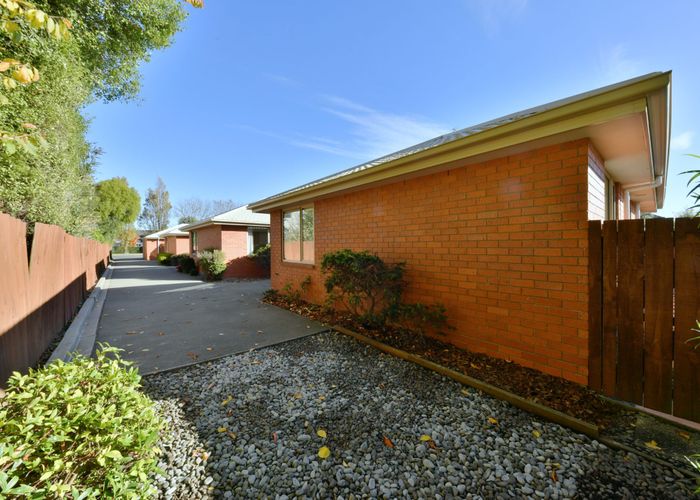  at 4/108 Yaldhurst Road, Sockburn, Christchurch City, Canterbury