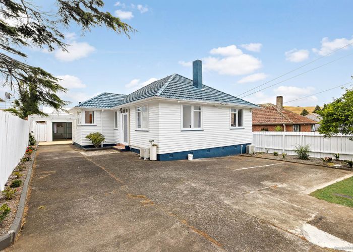  at 1181 Dominion Road, Mount Roskill, Auckland