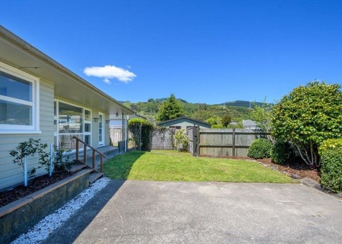  at 6 Palm Ave, Stoke, Nelson, Nelson / Tasman