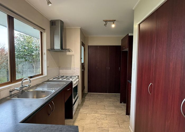  at 2/208 Davis Street, Saint Leonards, Hastings, Hawke's Bay