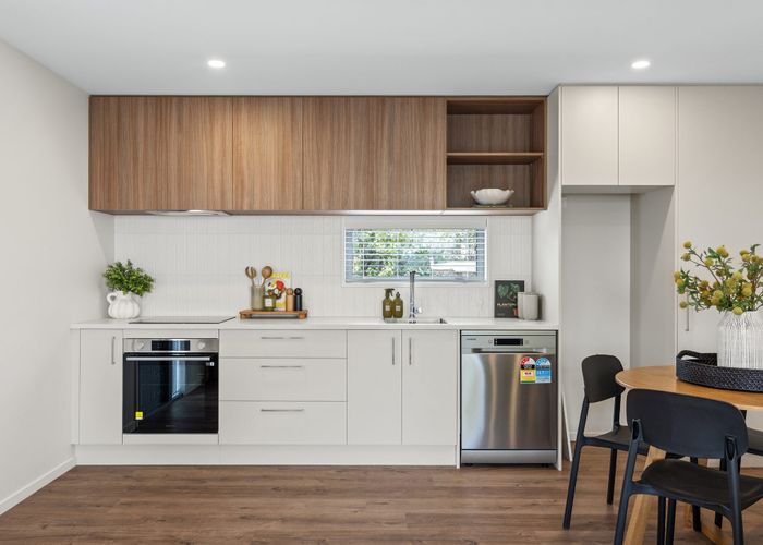  at 2/62 Wyon Street, Linwood, Christchurch City, Canterbury