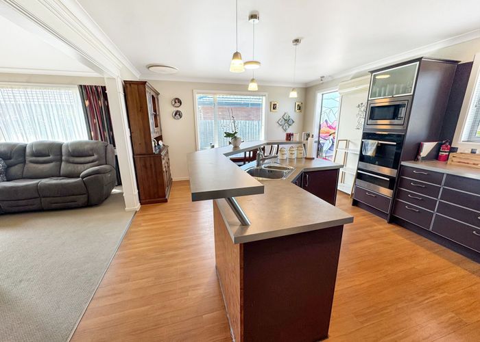 at 19 Willowview Dr, Redwood, Christchurch City, Canterbury