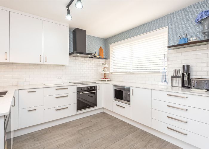  at 6 Chilton Drive, Mairehau, Christchurch