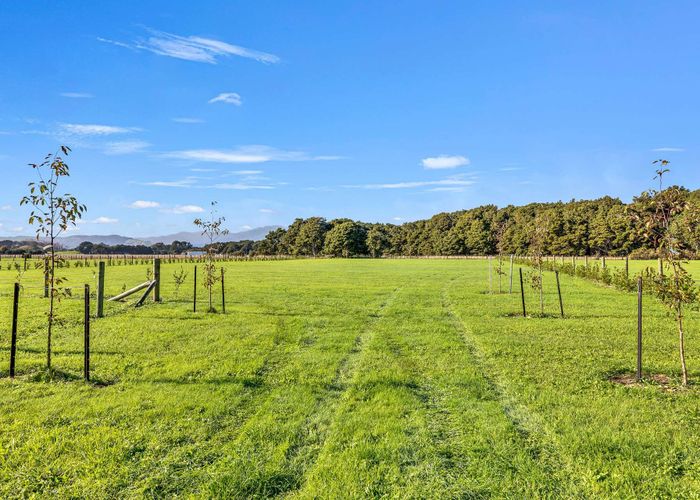  at 35 Woven Stone Way, Ohau, Horowhenua, Manawatu / Whanganui
