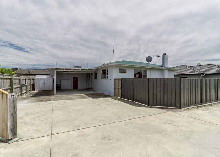  at 9B Gebbie Road, Taradale, Napier