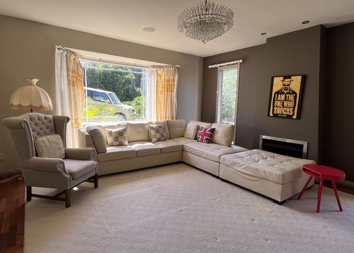  at 40 Ravenstone Place, Chatswood, North Shore City, Auckland