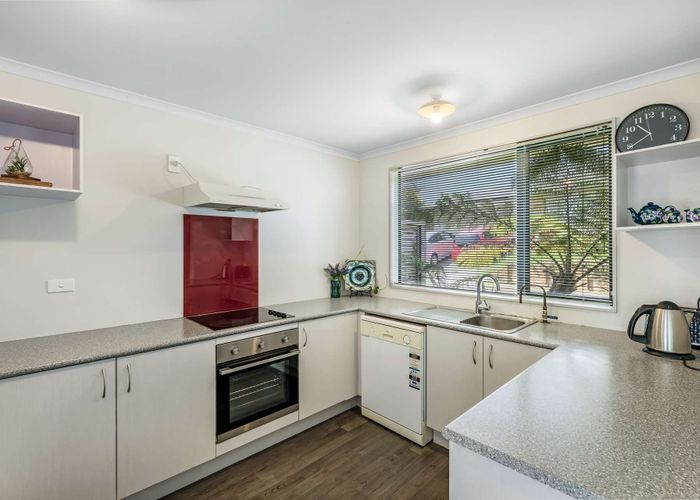  at 169L Colwill Road, Massey, Auckland
