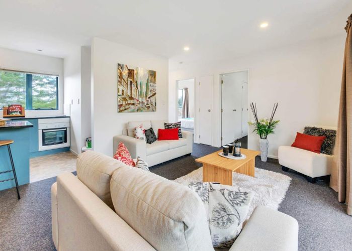  at 10/53 The Avenue, Albany, Auckland