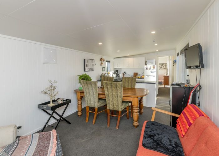  at 105 Mountain View Terrace, END, OTAKI BEACH