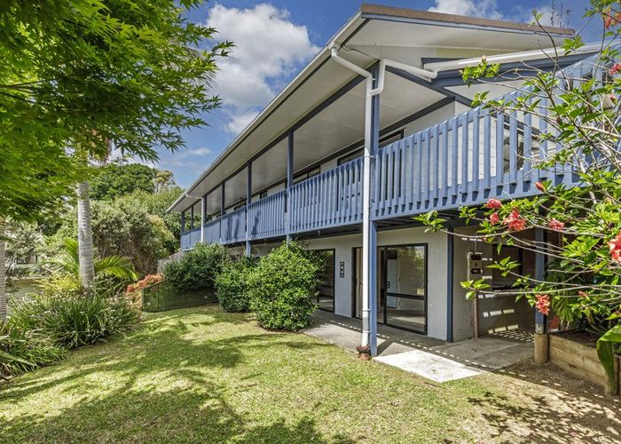  at 66 Redwing Street, Browns Bay, Auckland