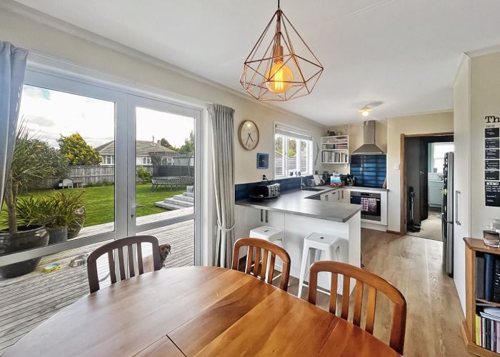  at 10 Aberdeen Avenue, Takaro, Palmerston North