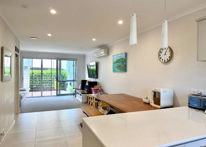  at 37 Pencaitland Drive, Flat Bush, Manukau City, Auckland