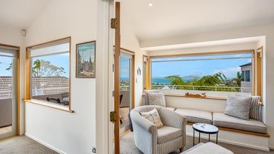  at 78 Knights Road, Rothesay Bay, Auckland