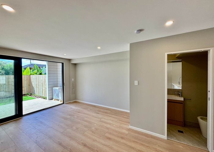  at 11/73 Glendale Road, Glen Eden, Waitakere City, Auckland