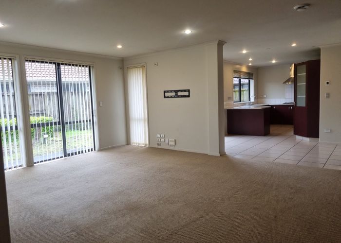  at 33 Parkside Drive, Rototuna, Hamilton, Waikato