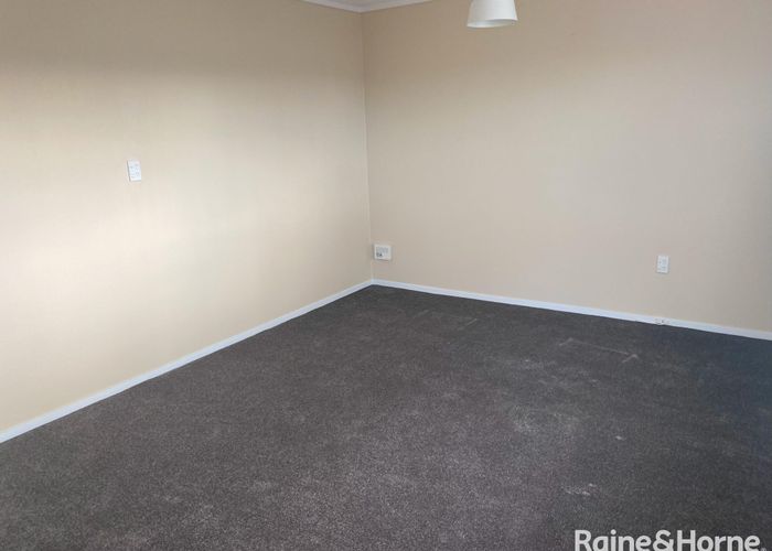  at 140 Kingswood Road, Brookfield, Tauranga, Bay Of Plenty