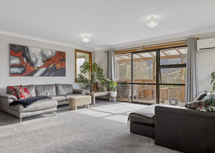  at 22 District Road, Roseneath, Port Chalmers