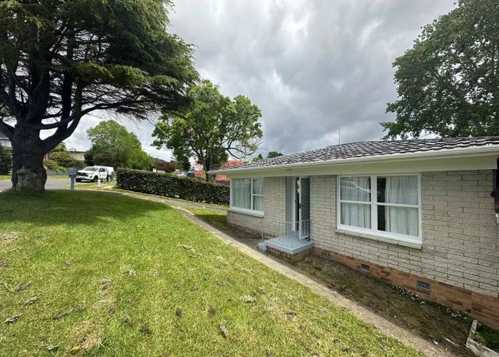  at 1/16 Diana Drive, Glenfield, North Shore City, Auckland