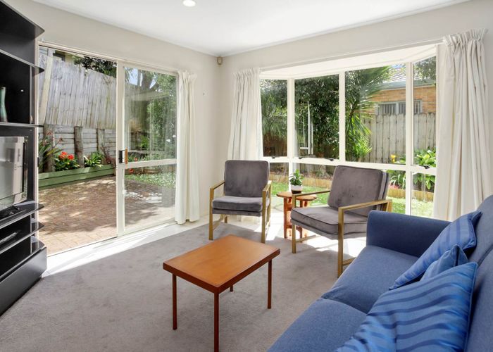  at 3/20 Taylor Street, Blockhouse Bay, Auckland