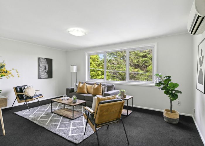  at 13 Lomond Street, Newlands, Wellington