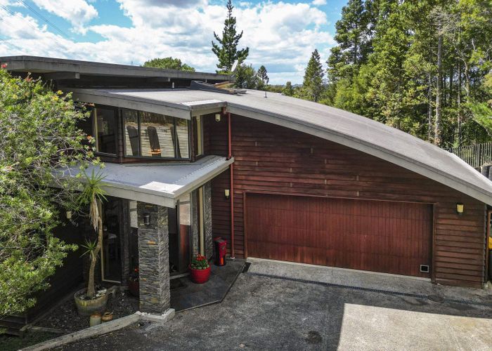 For sale 91 Paremoremo Road, Albany, North Shore City, Auckland