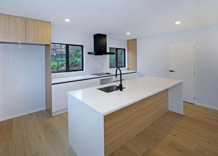  at 8/1026 New North Road, Mount Albert, Auckland City, Auckland