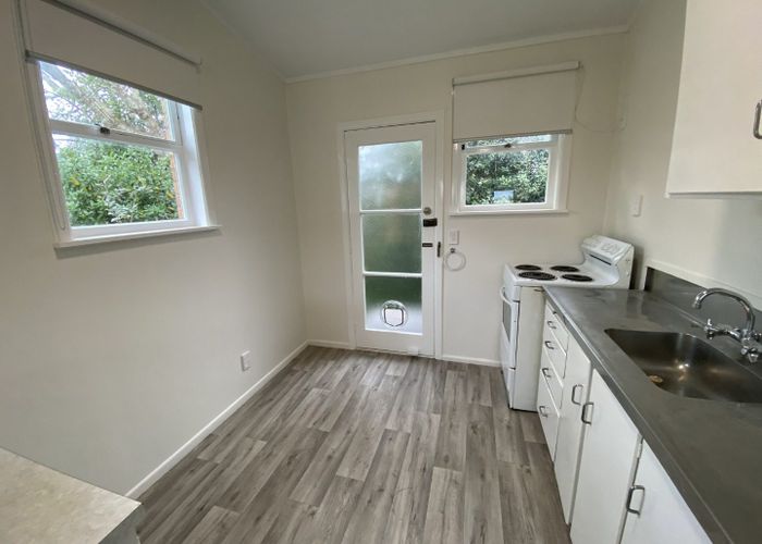  at 2/72 Michaels Avenue, Ellerslie, Auckland City, Auckland