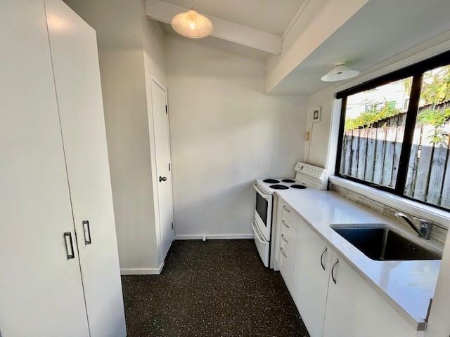  at 50B Sungrove Rise, Sunnyvale, Waitakere City, Auckland