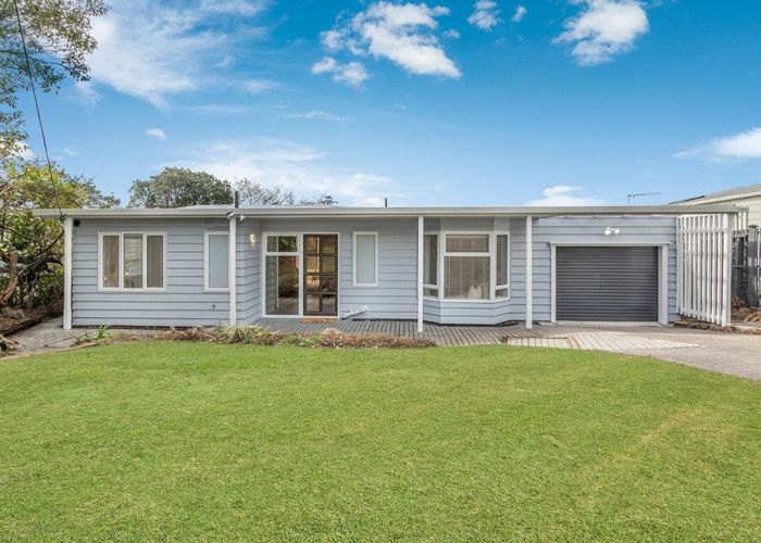  at 49 Jaemont Avenue, Te Atatu South, Waitakere City, Auckland