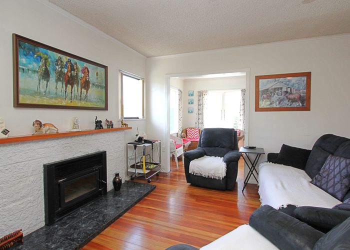  at 5 Laws Place, Pirimai, Napier